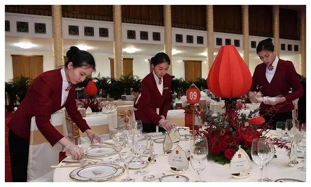 何天花板上却藏了50人？事后主席赞赏有加澳门新葡京入口195
