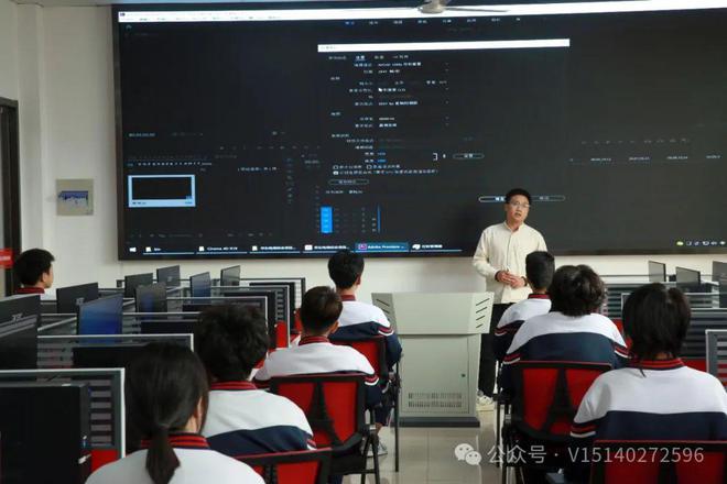 必看！四大宝藏专业毕业即逆袭澳门新葡京网页初中毕业女生(图5)