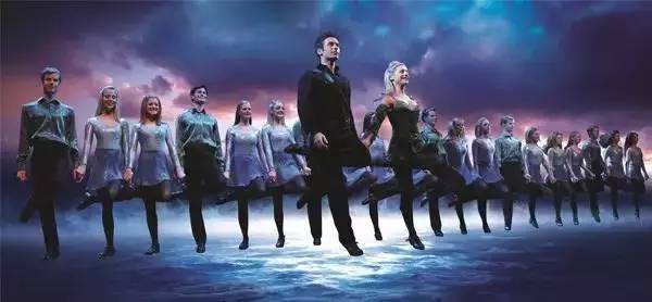 走进童话城堡、探秘社会主义发源地新葡京暑期包机直飞俄罗斯带孩子(图4) 走进童话城堡、探秘社会主义发源地新葡京暑期包机直飞俄罗斯带孩子(图4)