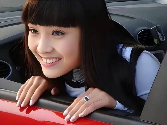 岁被丈夫刺死她告诫我们做人不能太贪心澳门新葡京27岁结婚28岁出轨29(图13)