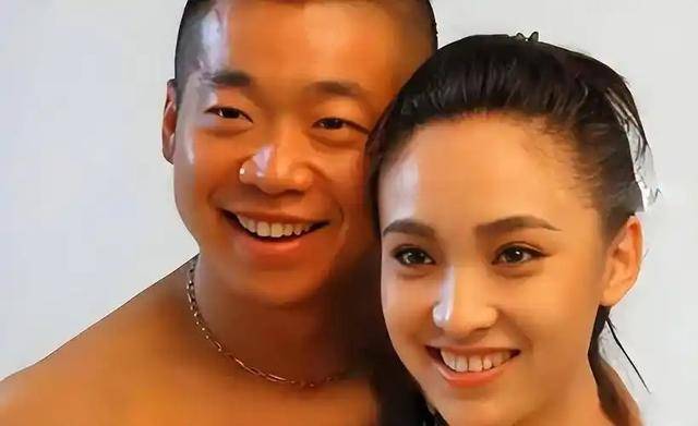 岁被丈夫刺死她告诫我们做人不能太贪心澳门新葡京27岁结婚28岁出轨29(图15)